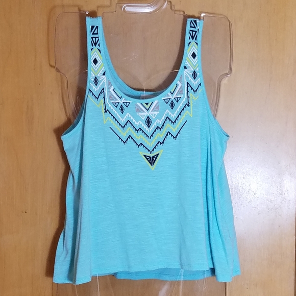 Baby blue bundle! 2 adorable tops, XS/S - Picture 5 of 8